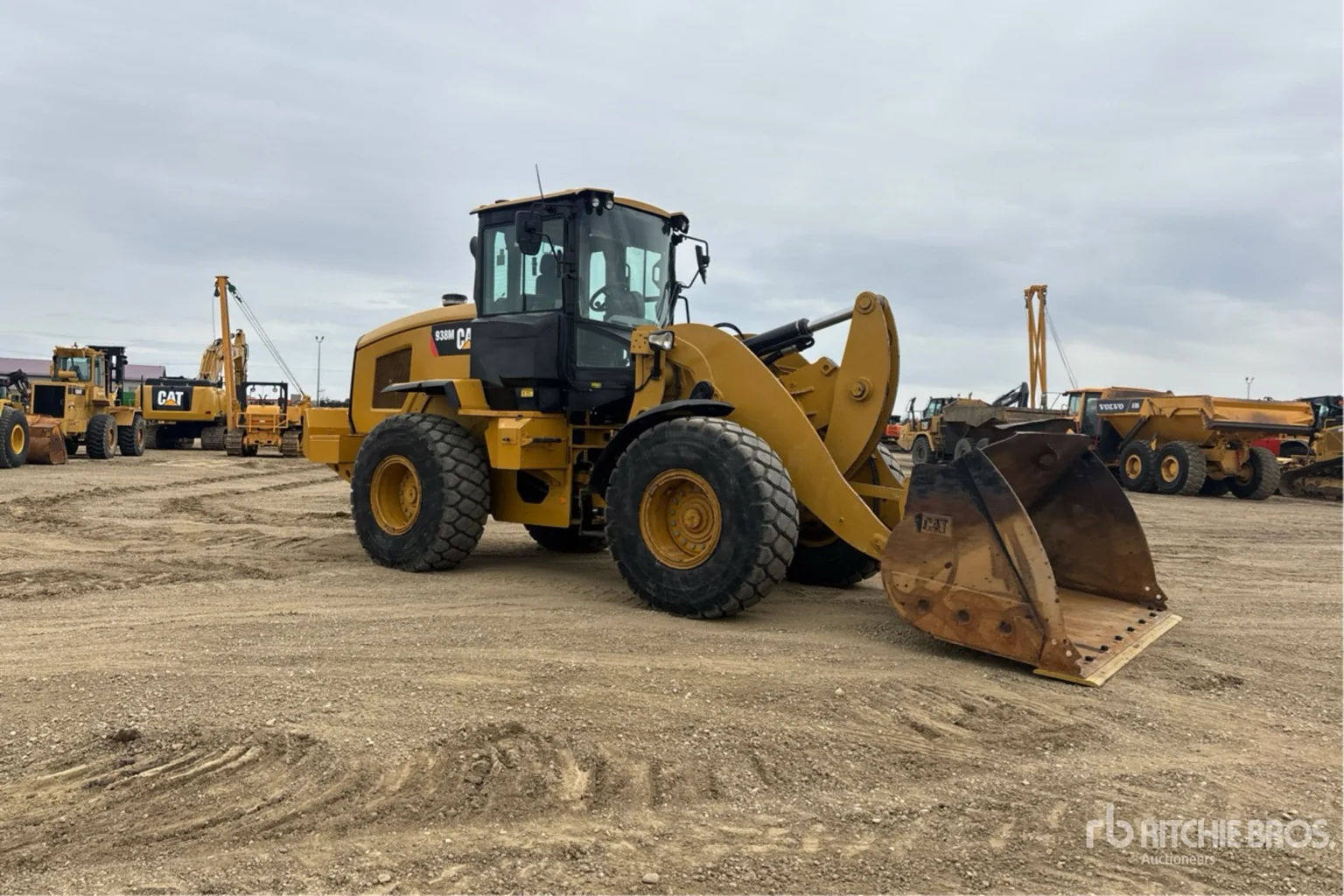 Caterpillar 938M wheel loader