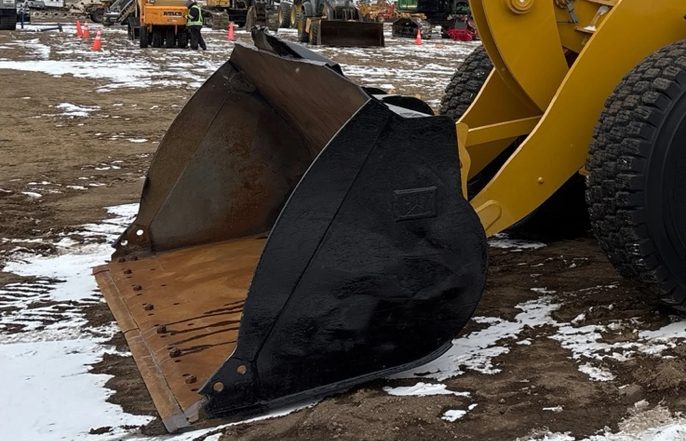 General-purpose loader bucket